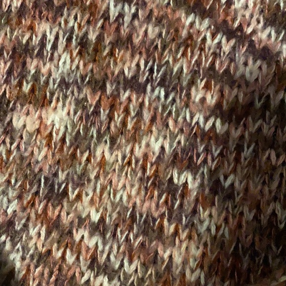 Multicolored Knit Sweater - Picture 2 of 9